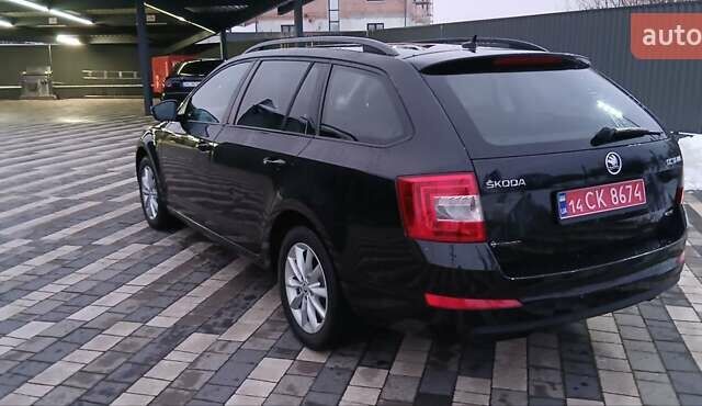 Черный Шкода Октавия, объемом двигателя 1.8 л и пробегом 260 тыс. км за 11000 $, фото 4 на Automoto.ua