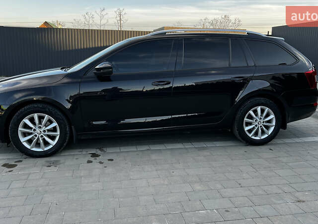 Чорний Шкода Октавія, об'ємом двигуна 1.6 л та пробігом 157 тис. км за 9999 $, фото 5 на Automoto.ua