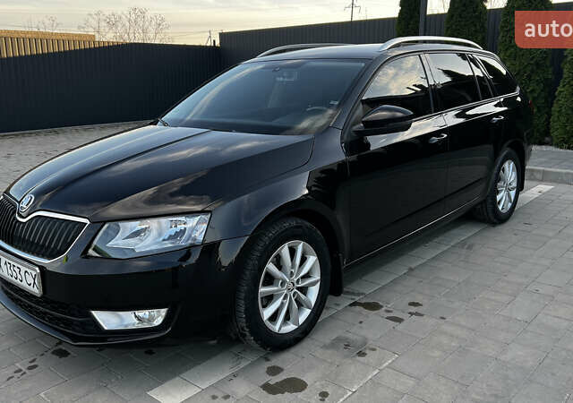 Чорний Шкода Октавія, об'ємом двигуна 1.6 л та пробігом 157 тис. км за 9999 $, фото 1 на Automoto.ua