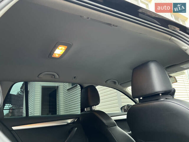 Черный Шкода Октавия, объемом двигателя 2 л и пробегом 312 тыс. км за 13500 $, фото 28 на Automoto.ua