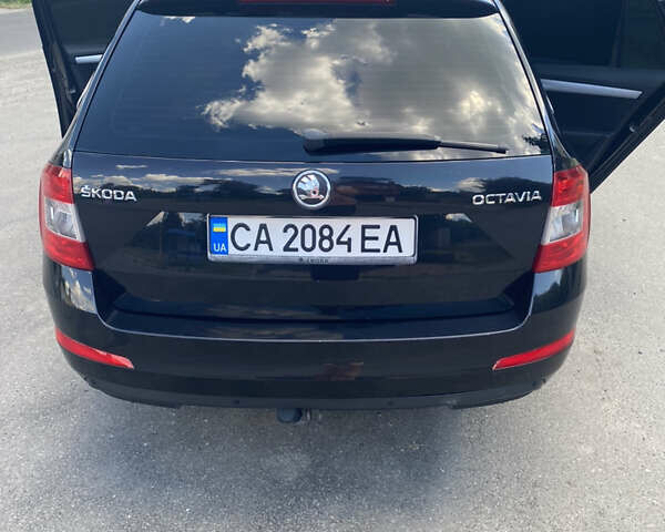 Черный Шкода Октавия, объемом двигателя 1.6 л и пробегом 310 тыс. км за 11700 $, фото 7 на Automoto.ua