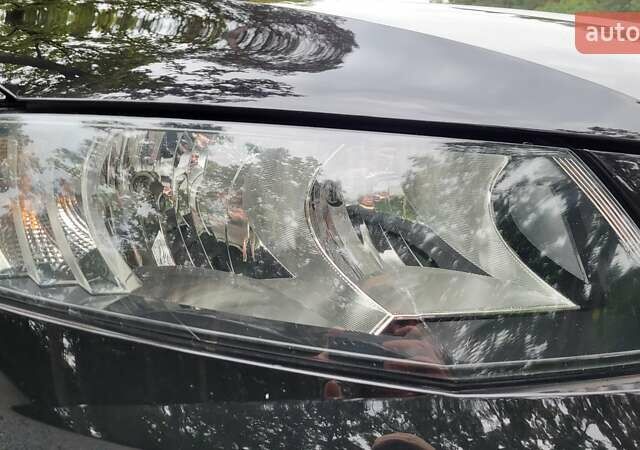Чорний Шкода Октавія, об'ємом двигуна 1.6 л та пробігом 269 тис. км за 11250 $, фото 28 на Automoto.ua