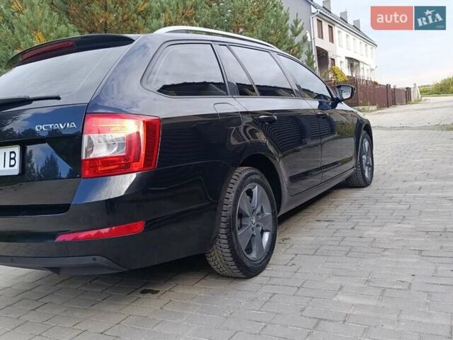 Черный Шкода Октавия, объемом двигателя 1.97 л и пробегом 217 тыс. км за 12500 $, фото 6 на Automoto.ua