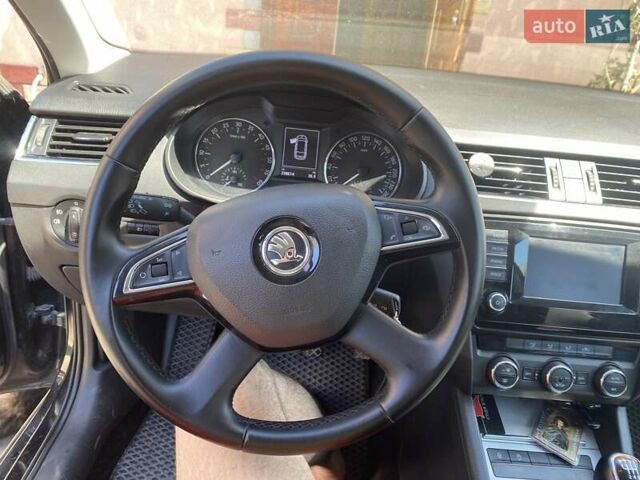 Черный Шкода Октавия, объемом двигателя 1.6 л и пробегом 238 тыс. км за 11500 $, фото 17 на Automoto.ua