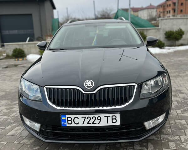 Черный Шкода Октавия, объемом двигателя 1.6 л и пробегом 290 тыс. км за 10000 $, фото 1 на Automoto.ua