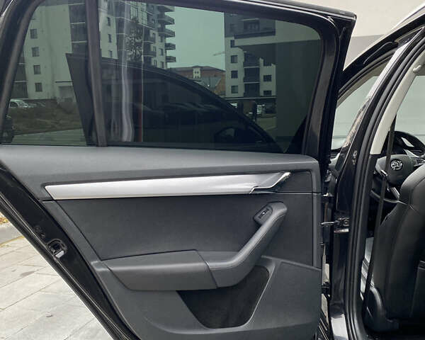 Черный Шкода Октавия, объемом двигателя 1.97 л и пробегом 310 тыс. км за 14500 $, фото 34 на Automoto.ua