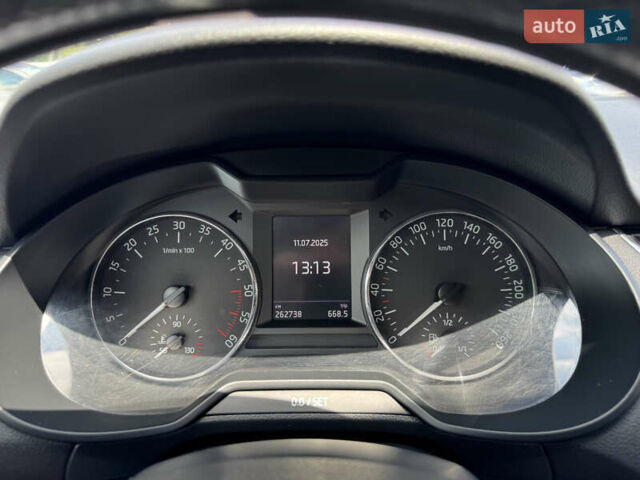 Шкода Октавия 2014 в Бердичеве на Automoto.ua Черный Шкода Октавия, объемом двигателя 1.97 л и пробегом 291 тыс. км за 10800 $, фото 19 на Automoto.ua