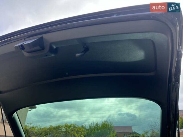 Черный Шкода Октавия, объемом двигателя 1.8 л и пробегом 247 тыс. км за 12845 $, фото 28 на Automoto.ua