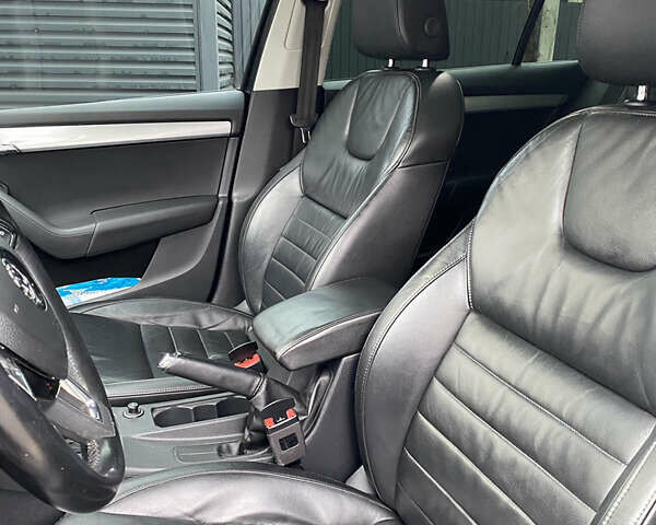 Черный Шкода Октавия, объемом двигателя 1.97 л и пробегом 310 тыс. км за 14500 $, фото 26 на Automoto.ua