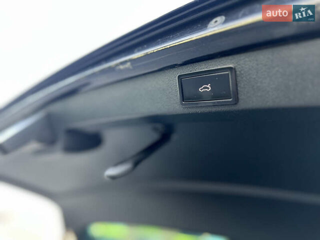 Чорний Шкода Октавія, об'ємом двигуна 1.6 л та пробігом 157 тис. км за 9999 $, фото 40 на Automoto.ua