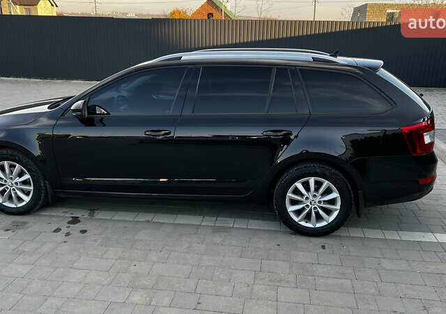 Чорний Шкода Октавія, об'ємом двигуна 1.6 л та пробігом 157 тис. км за 9999 $, фото 7 на Automoto.ua