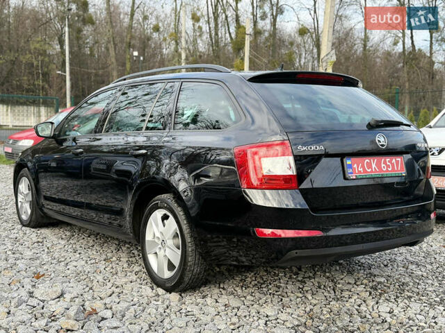 Черный Шкода Октавия, объемом двигателя 1.6 л и пробегом 217 тыс. км за 12299 $, фото 8 на Automoto.ua
