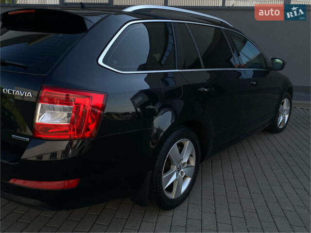 Чорний Шкода Октавія, об'ємом двигуна 1.6 л та пробігом 322 тис. км за 10900 $, фото 9 на Automoto.ua