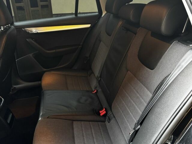 Черный Шкода Октавия, объемом двигателя 1.97 л и пробегом 260 тыс. км за 10950 $, фото 16 на Automoto.ua