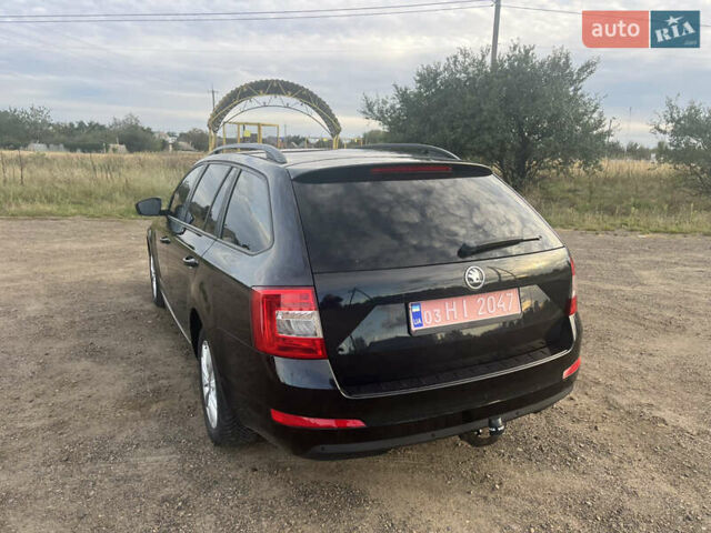 Чорний Шкода Октавія, об'ємом двигуна 2 л та пробігом 295 тис. км за 11800 $, фото 4 на Automoto.ua