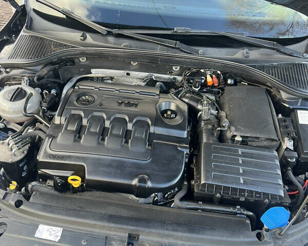 Черный Шкода Октавия, объемом двигателя 1.6 л и пробегом 267 тыс. км за 9497 $, фото 16 на Automoto.ua