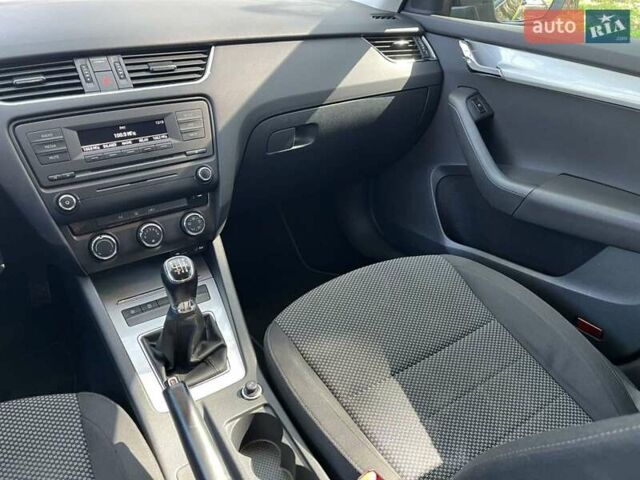 Шкода Октавия 2014 в Харькове на Automoto.ua Черный Шкода Октавия, объемом двигателя 1.4 л и пробегом 198 тыс. км за 9700 $, фото 11 на Automoto.ua