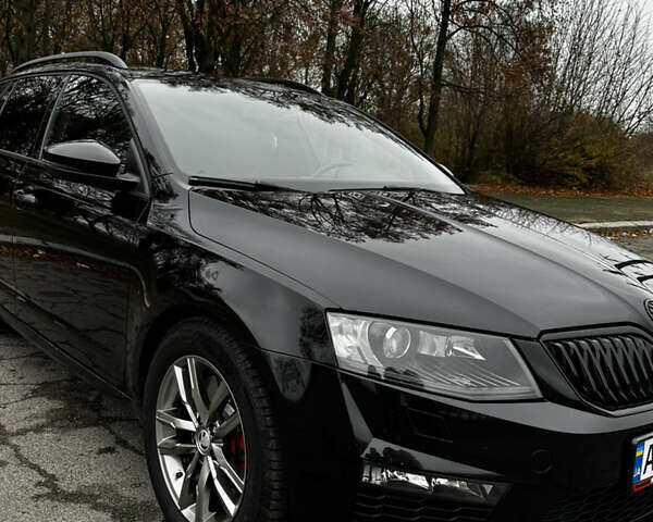 Черный Шкода Октавия, объемом двигателя 1.97 л и пробегом 215 тыс. км за 14900 $, фото 1 на Automoto.ua