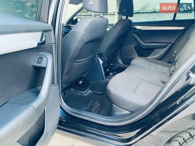 Чорний Шкода Октавія, об'ємом двигуна 1.6 л та пробігом 319 тис. км за 9700 $, фото 25 на Automoto.ua