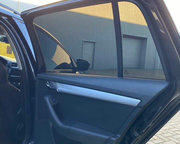 Черный Шкода Октавия, объемом двигателя 2 л и пробегом 294 тыс. км за 12900 $, фото 26 на Automoto.ua