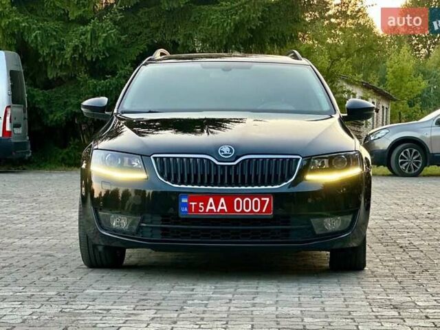 Черный Шкода Октавия, объемом двигателя 2 л и пробегом 221 тыс. км за 10900 $, фото 5 на Automoto.ua