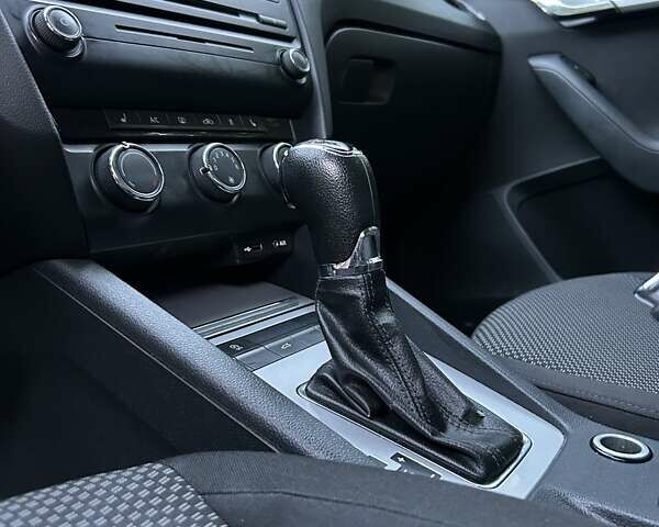Шкода Октавія 2014 у Хмельницькому на Automoto.ua Чорний Шкода Октавія, об'ємом двигуна 1.6 л та пробігом 280 тис. км за 10000 $, фото 21 на Automoto.ua