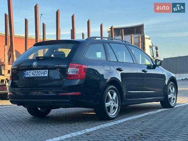 Черный Шкода Октавия, объемом двигателя 1.97 л и пробегом 229 тыс. км за 11750 $, фото 3 на Automoto.ua
