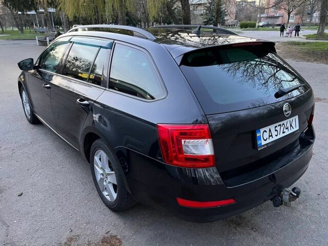 Черный Шкода Октавия, объемом двигателя 1.6 л и пробегом 250 тыс. км за 9500 $, фото 3 на Automoto.ua