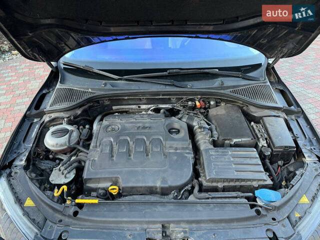 Черный Шкода Октавия, объемом двигателя 2 л и пробегом 200 тыс. км за 12700 $, фото 43 на Automoto.ua