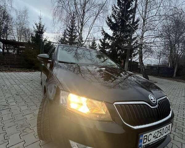 Чорний Шкода Октавія, об'ємом двигуна 1.6 л та пробігом 285 тис. км за 9499 $, фото 16 на Automoto.ua