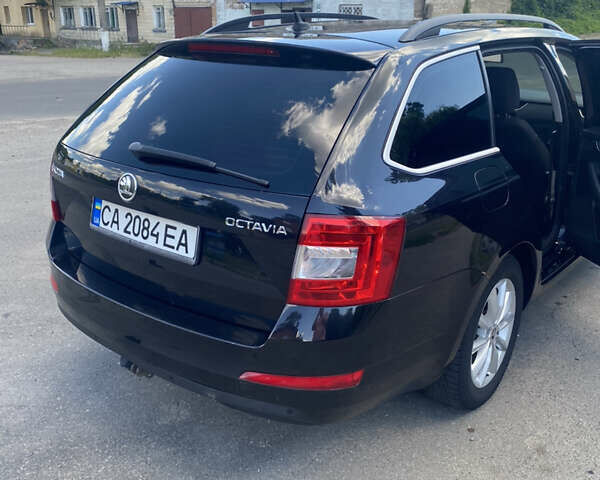 Черный Шкода Октавия, объемом двигателя 1.6 л и пробегом 310 тыс. км за 11700 $, фото 13 на Automoto.ua