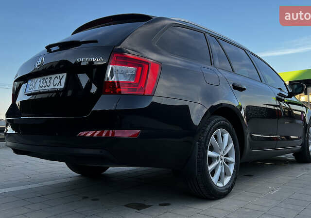Чорний Шкода Октавія, об'ємом двигуна 1.6 л та пробігом 157 тис. км за 9999 $, фото 16 на Automoto.ua