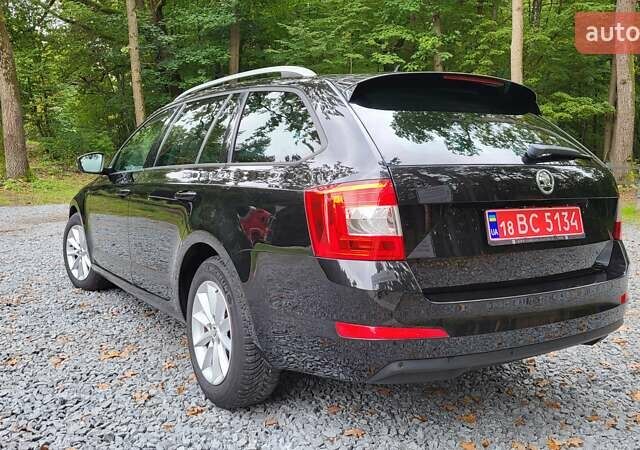 Чорний Шкода Октавія, об'ємом двигуна 1.6 л та пробігом 269 тис. км за 11250 $, фото 16 на Automoto.ua