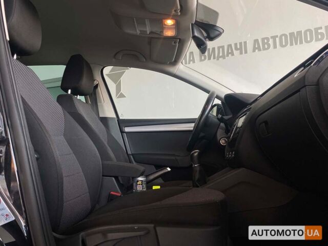 Черный Шкода Октавия, объемом двигателя 1.6 л и пробегом 270 тыс. км за 10700 $, фото 8 на Automoto.ua