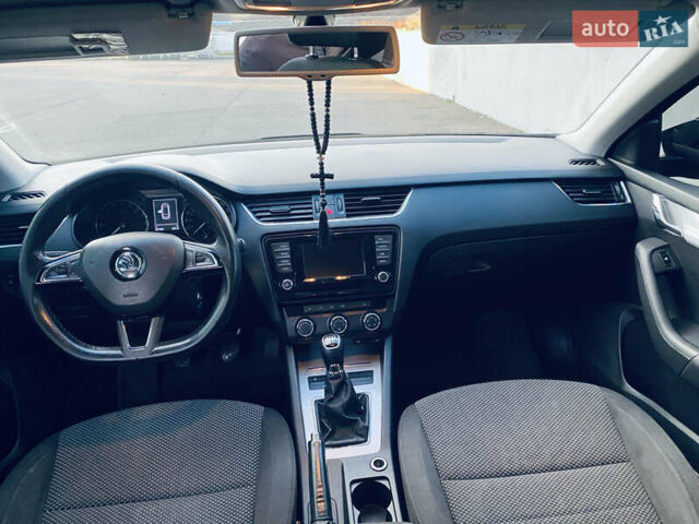 Чорний Шкода Октавія, об'ємом двигуна 1.6 л та пробігом 319 тис. км за 9700 $, фото 24 на Automoto.ua