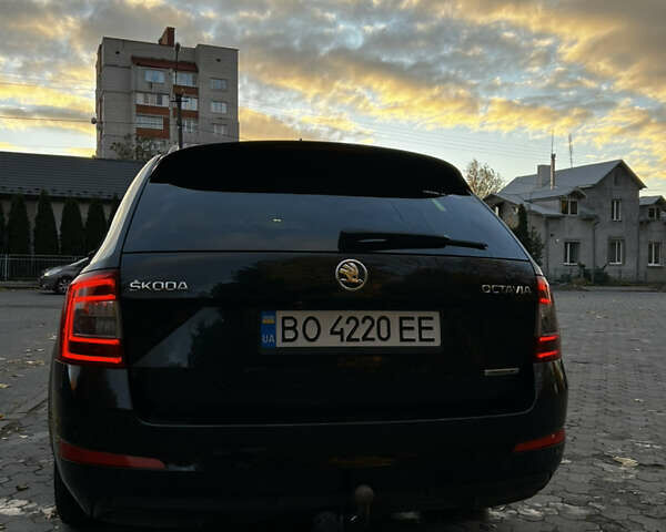 Чорний Шкода Октавія, об'ємом двигуна 1.6 л та пробігом 338 тис. км за 10000 $, фото 3 на Automoto.ua