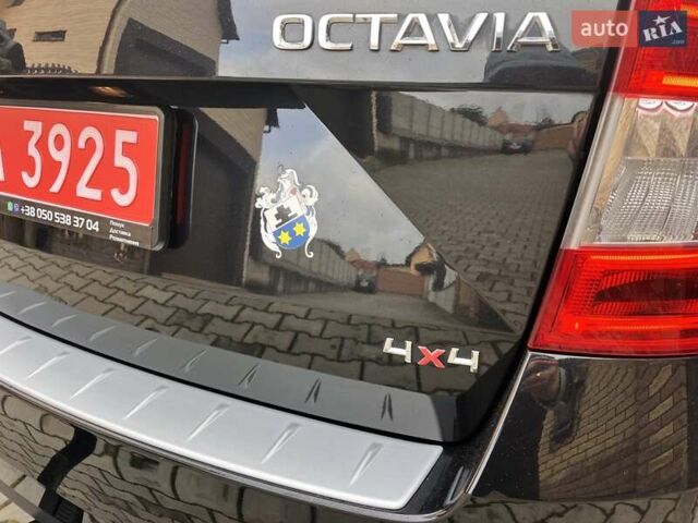 Черный Шкода Октавия, объемом двигателя 1.8 л и пробегом 247 тыс. км за 12900 $, фото 6 на Automoto.ua