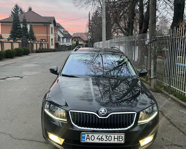 Черный Шкода Октавия, объемом двигателя 2 л и пробегом 200 тыс. км за 11900 $, фото 2 на Automoto.ua