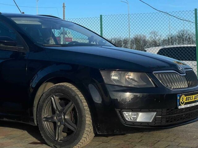 Чорний Шкода Октавія, об'ємом двигуна 2 л та пробігом 318 тис. км за 11500 $, фото 6 на Automoto.ua