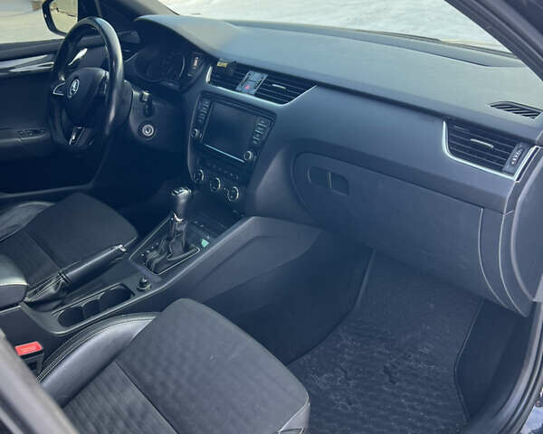 Черный Шкода Октавия, объемом двигателя 1.97 л и пробегом 293 тыс. км за 15499 $, фото 41 на Automoto.ua