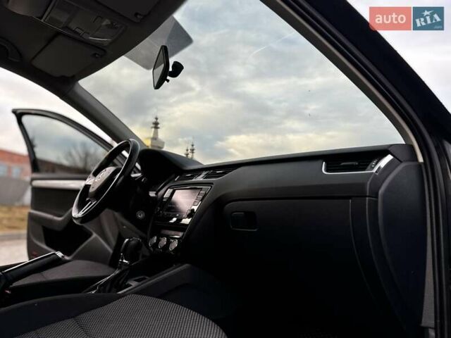 Черный Шкода Октавия, объемом двигателя 1.97 л и пробегом 249 тыс. км за 9999 $, фото 71 на Automoto.ua