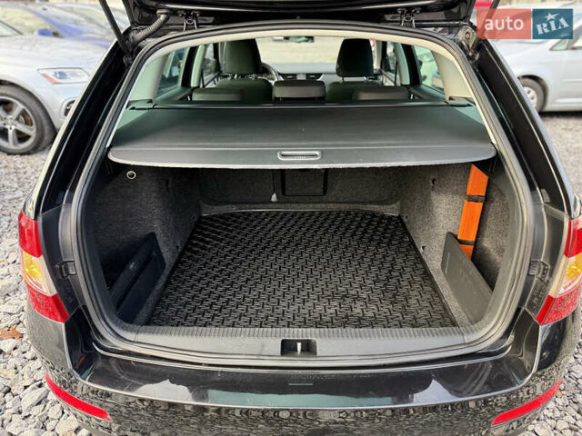 Черный Шкода Октавия, объемом двигателя 1.6 л и пробегом 218 тыс. км за 11950 $, фото 29 на Automoto.ua