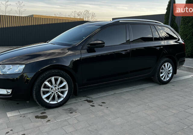 Чорний Шкода Октавія, об'ємом двигуна 1.6 л та пробігом 157 тис. км за 9999 $, фото 3 на Automoto.ua