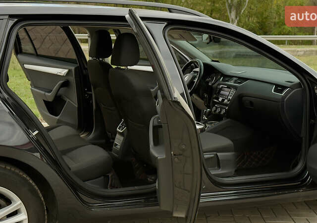 Шкода Октавия 2014 в Днепре (Днепропетровске) на Automoto.ua Черный Шкода Октавия, объемом двигателя 1.97 л и пробегом 192 тыс. км за 11500 $, фото 11 на Automoto.ua