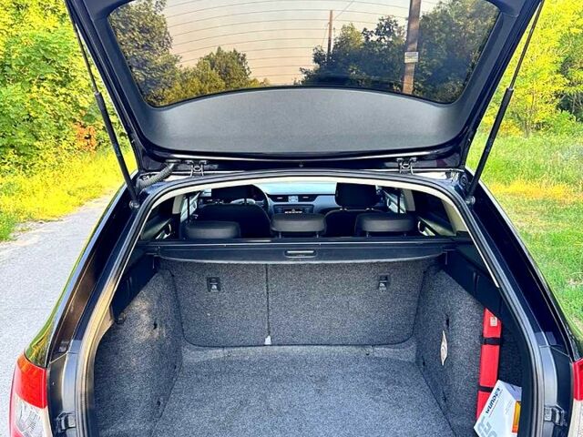 Чорний Шкода Октавія, об'ємом двигуна 1.6 л та пробігом 0 тис. км за 10150 $, фото 6 на Automoto.ua