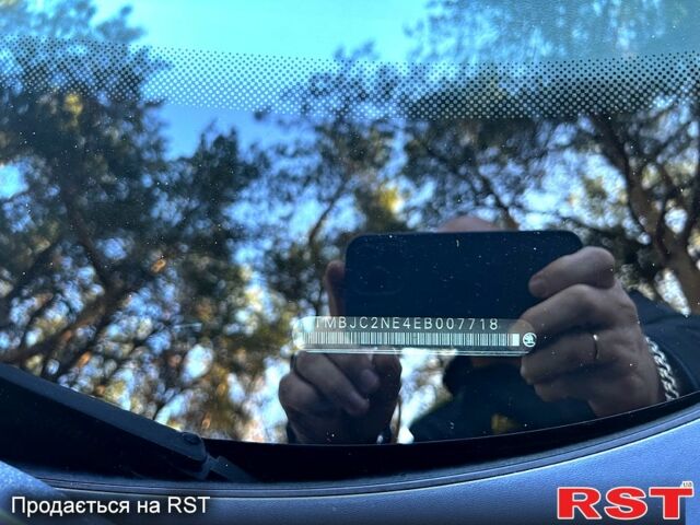 Шкода Октавія 2014 у Кам'янське (Дніпродзержинськ) на Automoto.ua Чорний Шкода Октавія, об'ємом двигуна 1.4 л та пробігом 254 тис. км за 11800 $, фото 8 на Automoto.ua