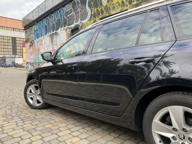 Черный Шкода Октавия, объемом двигателя 0 л и пробегом 253 тыс. км за 13000 $, фото 15 на Automoto.ua
