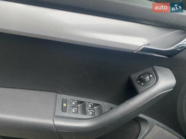 Черный Шкода Октавия, объемом двигателя 1.97 л и пробегом 244 тыс. км за 12800 $, фото 16 на Automoto.ua