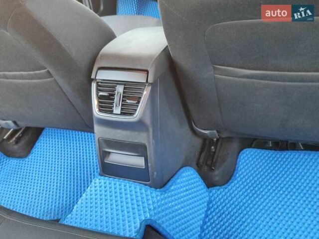 Шкода Октавия 2014 в Мукачеве на Automoto.ua Черный Шкода Октавия, объемом двигателя 1.6 л и пробегом 296 тыс. км за 10800 $, фото 4 на Automoto.ua