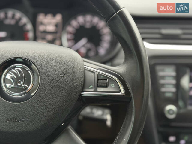 Черный Шкода Октавия, объемом двигателя 1.6 л и пробегом 232 тыс. км за 9900 $, фото 10 на Automoto.ua